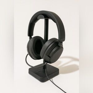 Xbox Headphone Holder & Charger